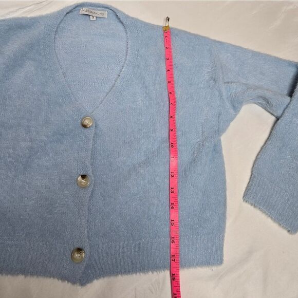 MISS‎ SPARKLING baby blue fuzzy cropped boxy retro button up cardigan sweater S - Picture 8 of 8